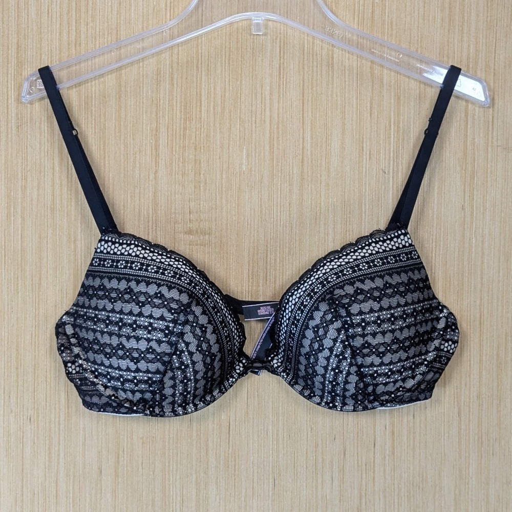 Victoria's Secret Black Lace‎ Padded Plunge Bra Underwire 36D Floral Geometric